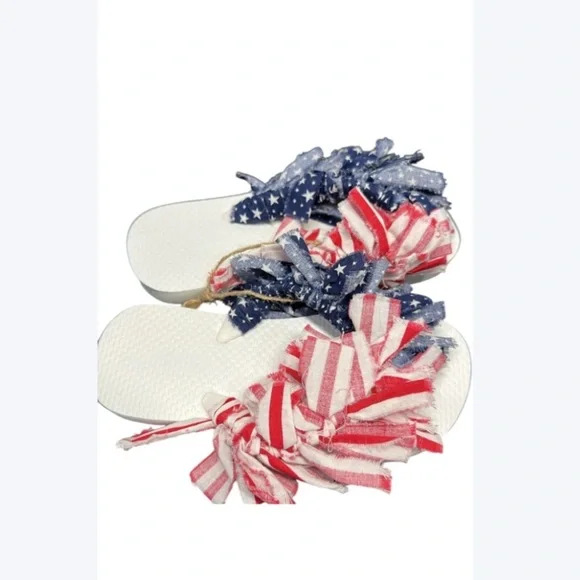 🇺🇸 Kids Patriotic Fringe Flip Flops | Handmade 4th of July Sandals | Size 12-13 - Picture 4 of 4